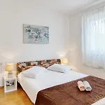 Apartmán With Parking Space Stupin Celine, - 19462 Rogoznica (Sibenik-Knin)