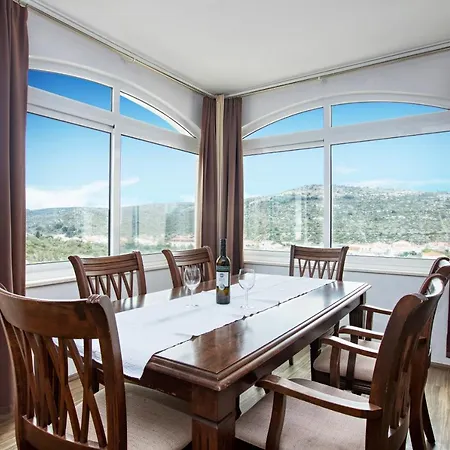 Appartement With Parking Space Stupin Celine, - 19462 Rogoznica (Sibenik-Knin)