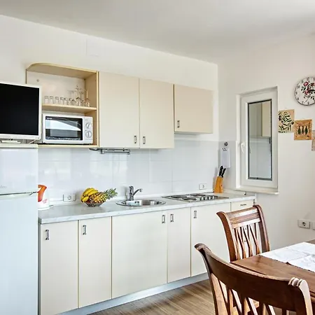 With Parking Space Stupin Celine, - 19462 公寓 罗戈兹尼察