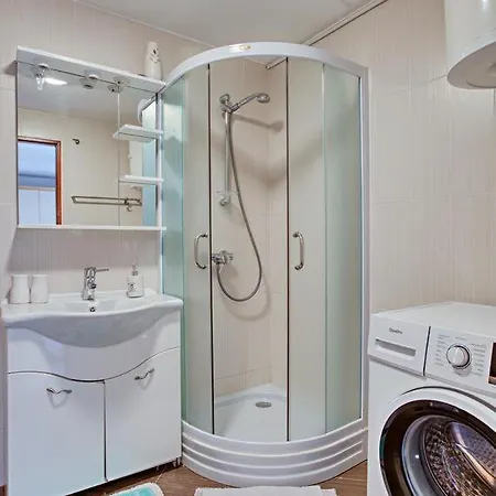 With Parking Space Stupin Celine, - 19462