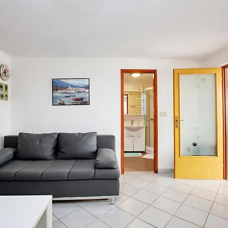 With Parking Space Stupin Celine, - 19462 *