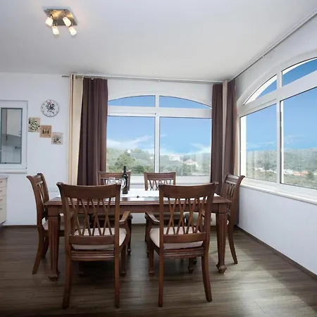 With Parking Space Stupin Celine, - 19462