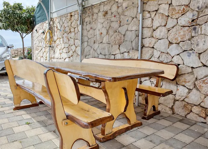 With Parking Space Stupin Celine, - 19462