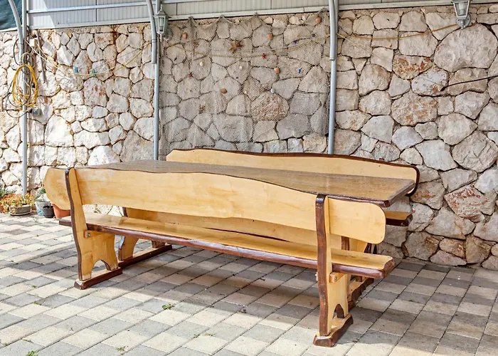 With Parking Space Stupin Celine, - 19462