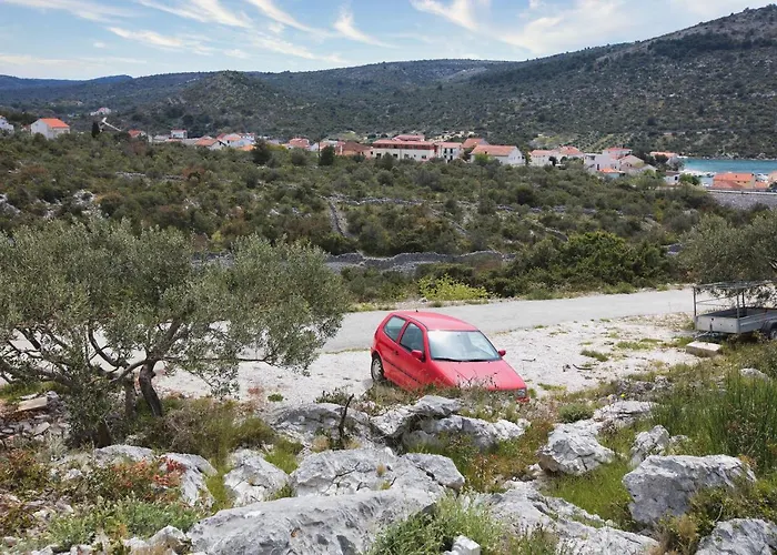 With Parking Space Stupin Celine, - 19462 * Rogoznica (Sibenik-Knin)