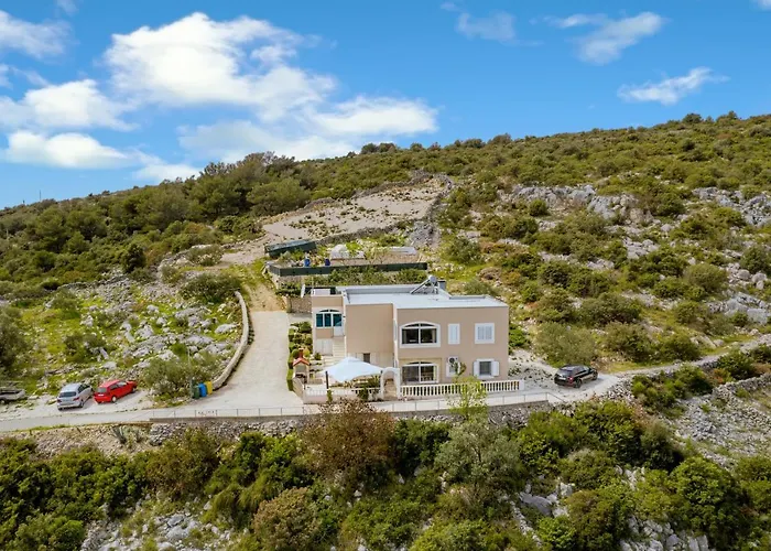 With Parking Space Stupin Celine, - 19462 Appartement