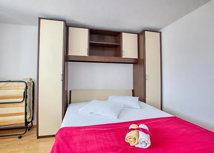 Apartmán With Parking Space Stupin Celine, - 19462 Rogoznica (Sibenik-Knin)